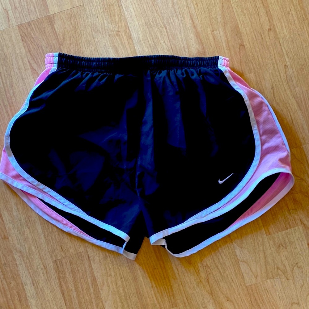 Women’s Nike Dri-Fit Athletic Running Shorts Size Medium